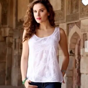 L affaire Sleeveless White Cotton Top with Embroidery size medium